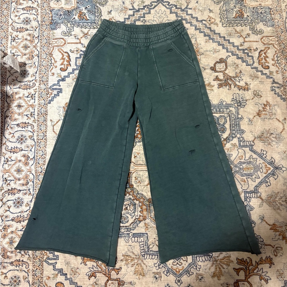 Aerie Offline Skater Wide Leg Sweatpants